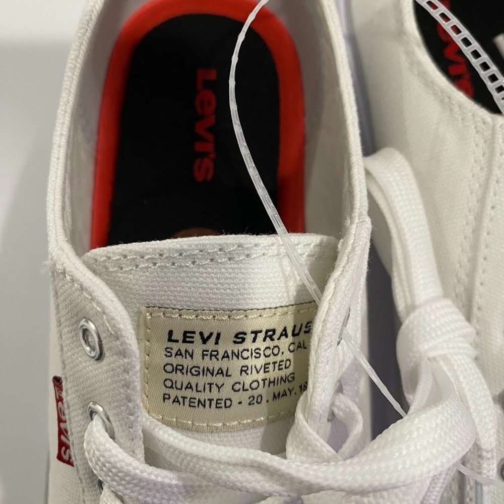 Levis Women's Logo Sneakers Low-Top Shoes White/Grey Sz. 8 - Picture 7 of 10